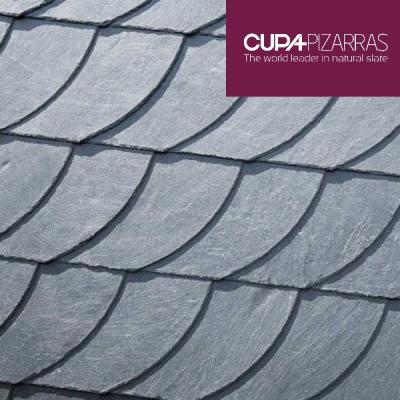 картинка Плитка Schuppen (чешуя) CUPA R2, 5 мм, 32x28 см, правый, натуральная поверхность серый, с отверстиями для гвоздей CUPA PIZARRAS